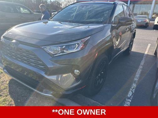 2019 Toyota RAV4 Hybrid SE