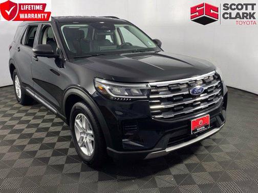 Agate Black Metallic 2025 Ford Explorer Active