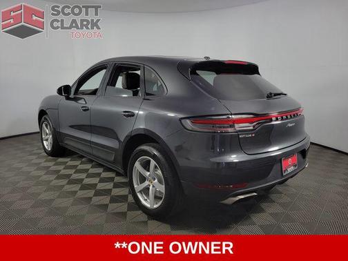 Volcano Grey Metallic 2021 Porsche Macan Macan Sport Edition