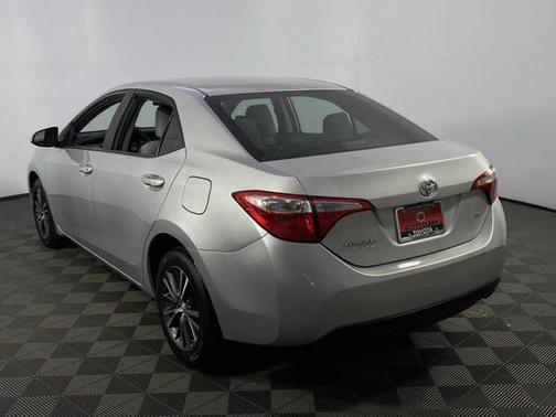 Classic Silver Metallic 2016 Toyota Corolla LE Plus
