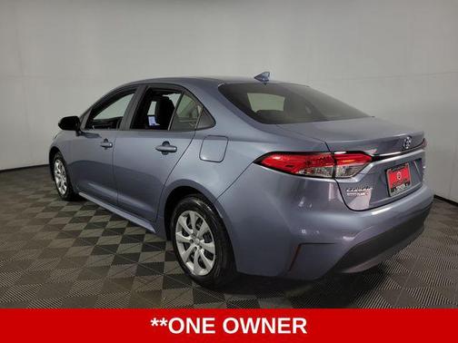 Celestite 2025 Toyota Corolla Hybrid SE