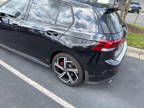 Select 2024 Volkswagen Golf GTI 2.0T SE DSG