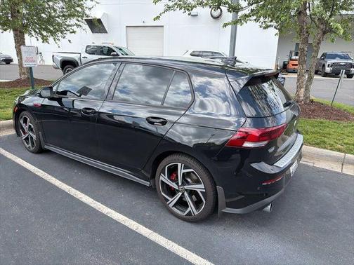 Select 2024 Volkswagen Golf GTI 2.0T SE DSG