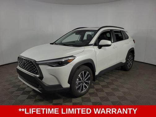 2023 Toyota Corolla Cross XLE