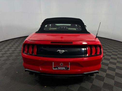 2020 Ford Mustang EcoBoost Premium