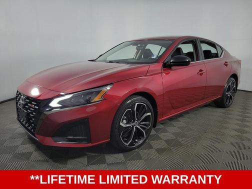 Scarlet Ember Tintcoat 2023 Nissan Altima SR Intelligent AWD