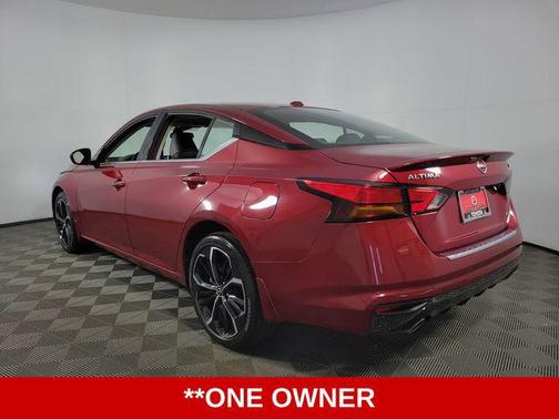 Scarlet Ember Tintcoat 2023 Nissan Altima SR Intelligent AWD