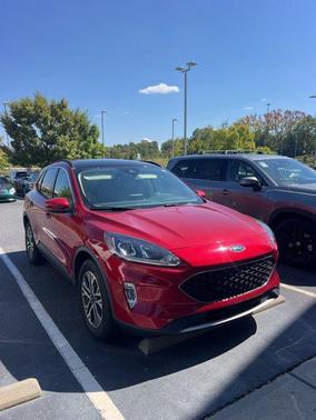 2020 Ford Escape SEL