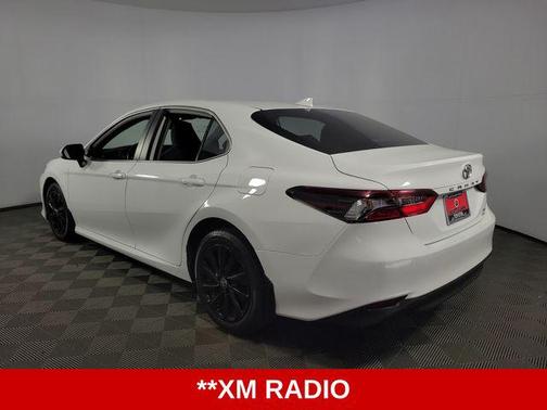 Ice Cap 2023 Toyota Camry LE