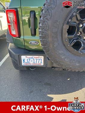 Eruption Green Metallic 2023 Ford Bronco Wildtrak