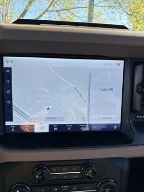 Eruption Green Metallic 2023 Ford Bronco Wildtrak