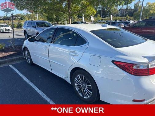 2015 Lexus ES 350 Base