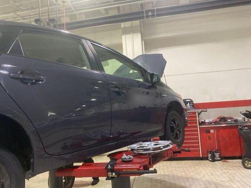 2015 Toyota Prius Three