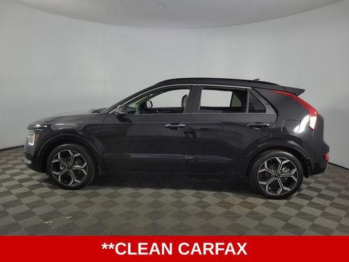 Aurora Black Pearl 2023 Kia Niro Touring