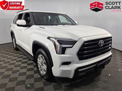 2025 Toyota Sequoia SR5