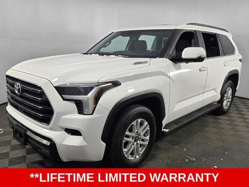 2025 Toyota Sequoia SR5