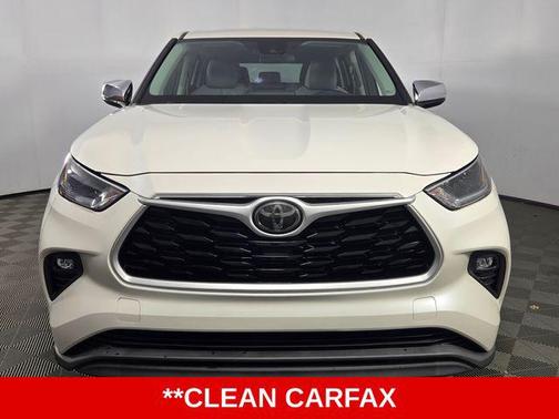 2021 Toyota Highlander LE