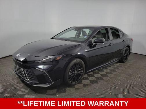 Midnight Black Metallic 2025 Toyota Camry SE