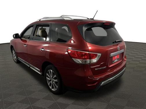 2015 Nissan Pathfinder SL
