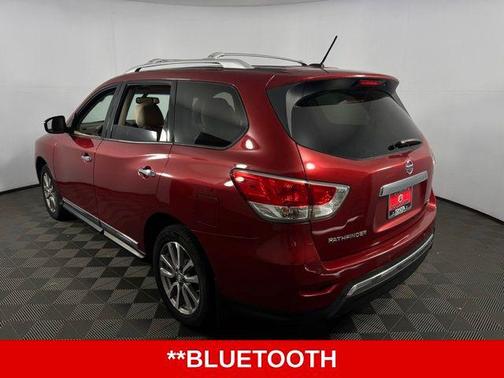 2015 Nissan Pathfinder SL