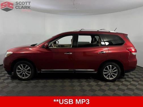 2015 Nissan Pathfinder SL