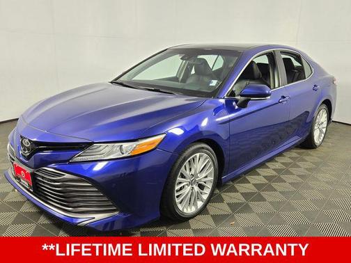 2018 Toyota Camry XLE