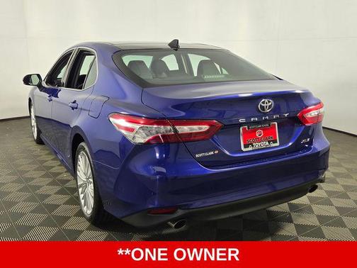 2018 Toyota Camry XLE