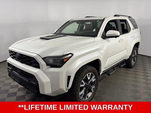 Wind Chill Pearl 2025 Toyota 4Runner TRD Sport Premium