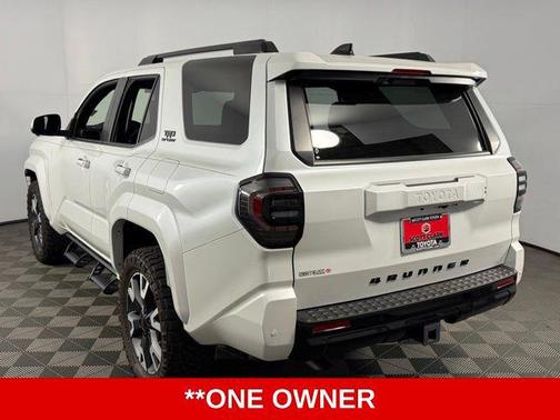 Wind Chill Pearl 2025 Toyota 4Runner TRD Sport Premium