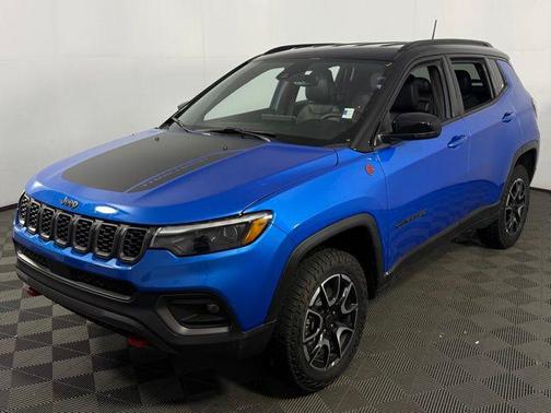 2025 Jeep Compass Trailhawk