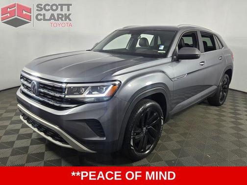 Gray 2022 Volkswagen Atlas Cross Sport 2.0T SE w/Technology
