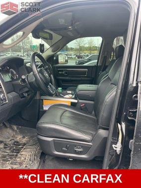 2018 RAM 3500 Laramie Crew Cab 4x4 8' Box