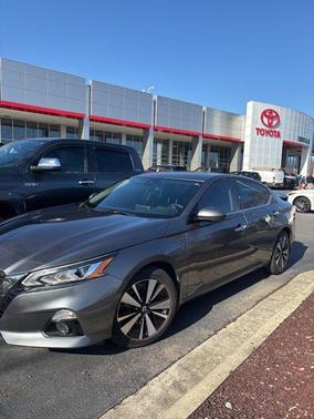 2021 Nissan Altima 2.5 SL