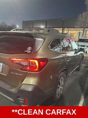 2022 Subaru Outback Premium