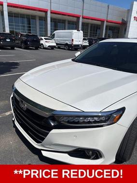 White 2021 Honda Accord Touring 2.0T