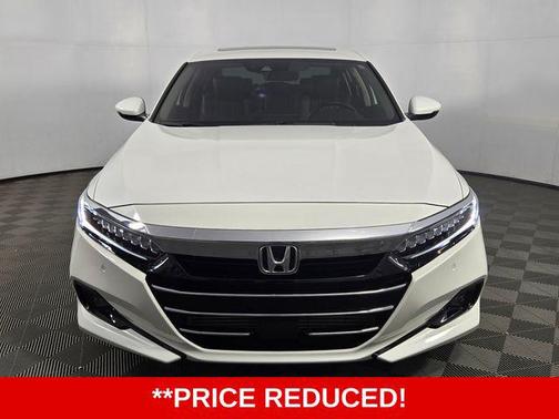 White 2021 Honda Accord Touring 2.0T