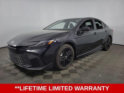 Midnight Black Metallic 2025 Toyota Camry SE