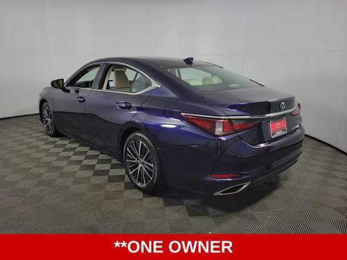 2025 Lexus ES 350 Base