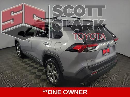 2021 Toyota RAV4 Hybrid XLE Premium