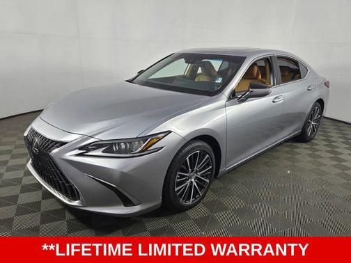 2022 Lexus ES 350 Base