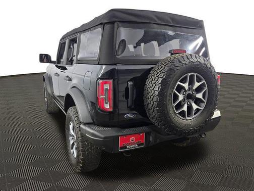 2021 Ford Bronco Badlands