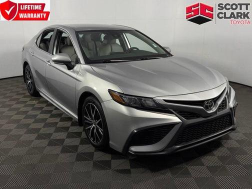 Celestial Silver Metallic 2024 Toyota Camry SE