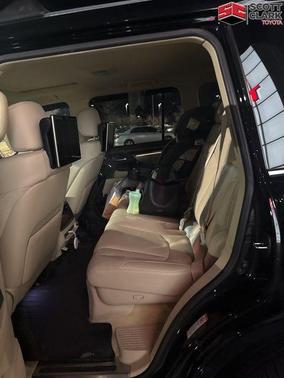 2016 Lexus LX 570 Base