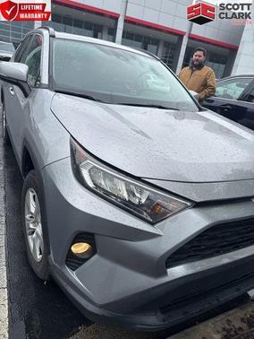 Silver Sky Metallic 2021 Toyota RAV4 XLE