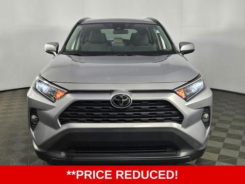 Silver Sky Metallic 2021 Toyota RAV4 XLE