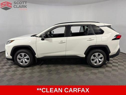 2019 Toyota RAV4 LE