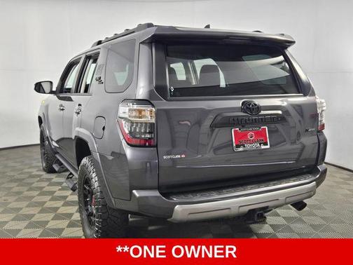 2022 Toyota 4Runner TRD Off Road