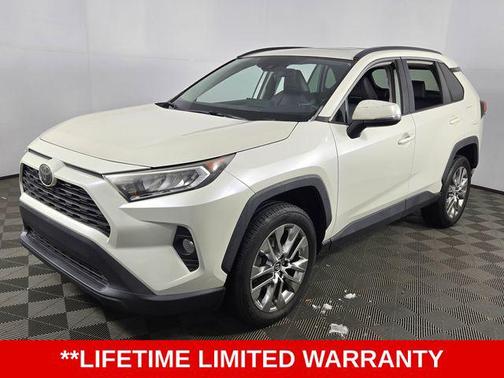 2021 Toyota RAV4 XLE Premium