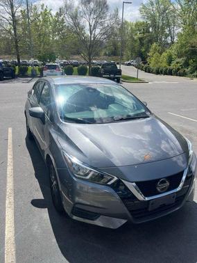 Gun Metallic 2020 Nissan Versa 1.6 SV