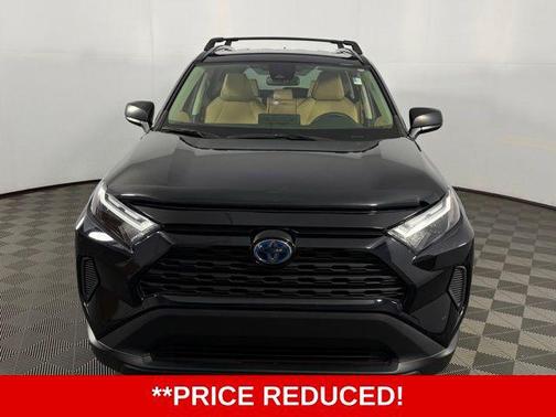 2023 Toyota RAV4 Hybrid LE